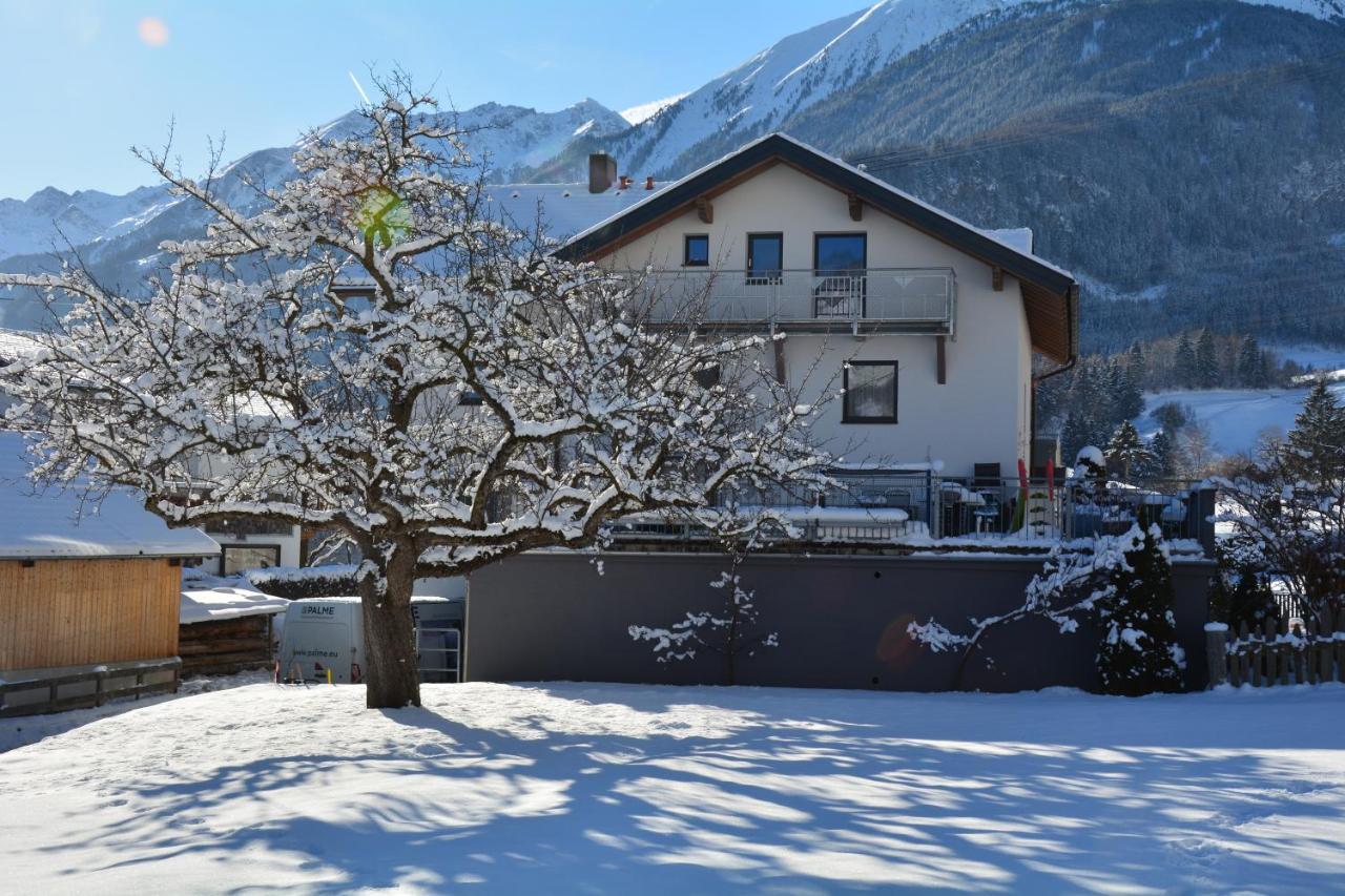 Apart Pitztalurlaub Wenns Esterno foto